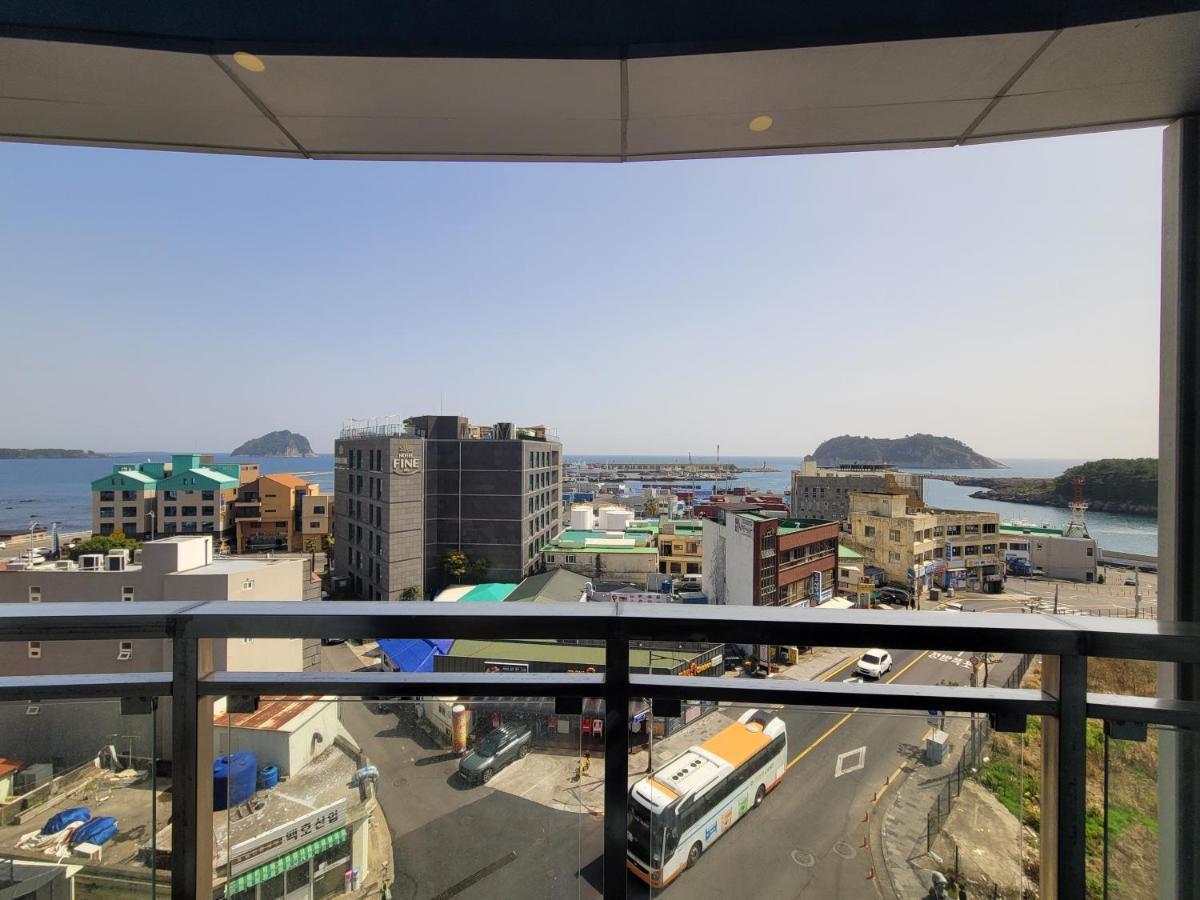 Bk Hotel Jeju Szogüpho Kültér fotó